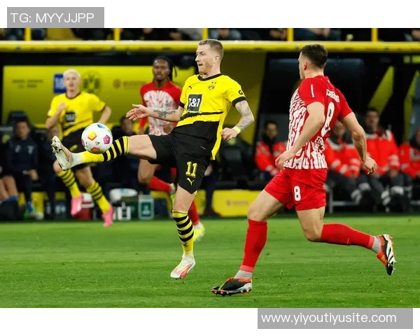 弗赖堡中场埃格施泰因对阵拜仁18战全败记录令人唏嘘